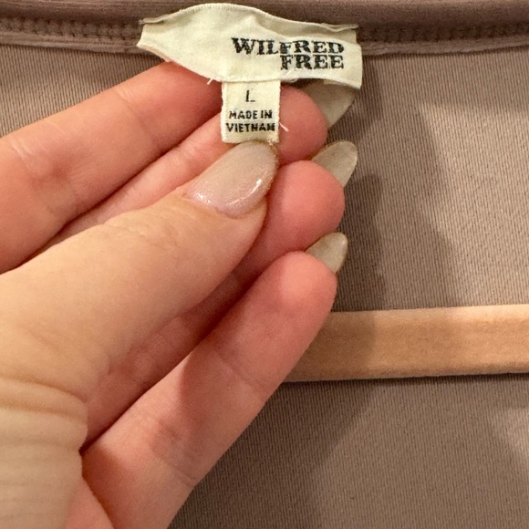 Aritzia Wilfred Free Klum Blush Pink Velvet Faux Wrap Longsleeve Dress large - Picture 12 of 15